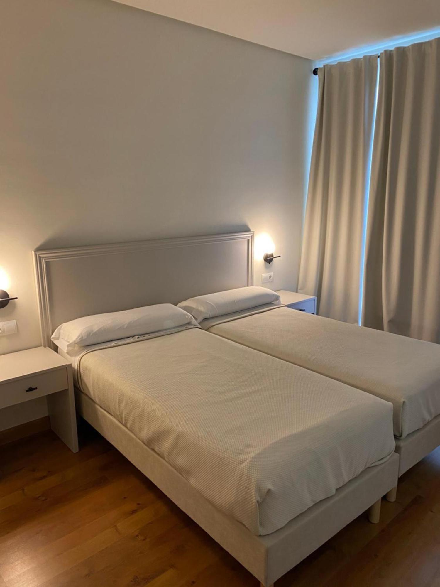 Hotel Santa Ana La Carlota Kültér fotó